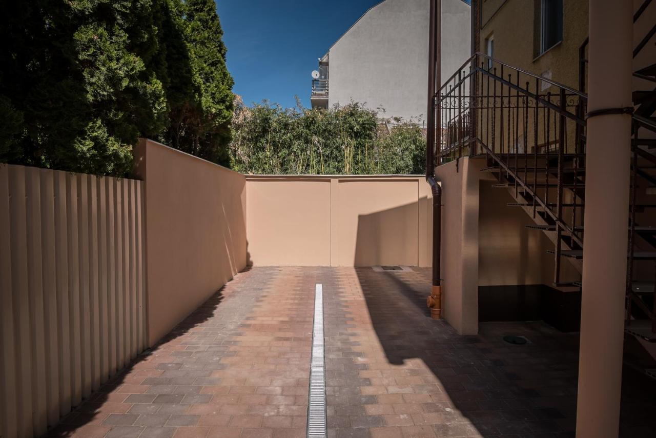 Mokka Apartman Szeged Exteriör bild