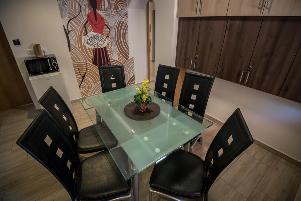 Mokka Apartman Szeged Exteriör bild