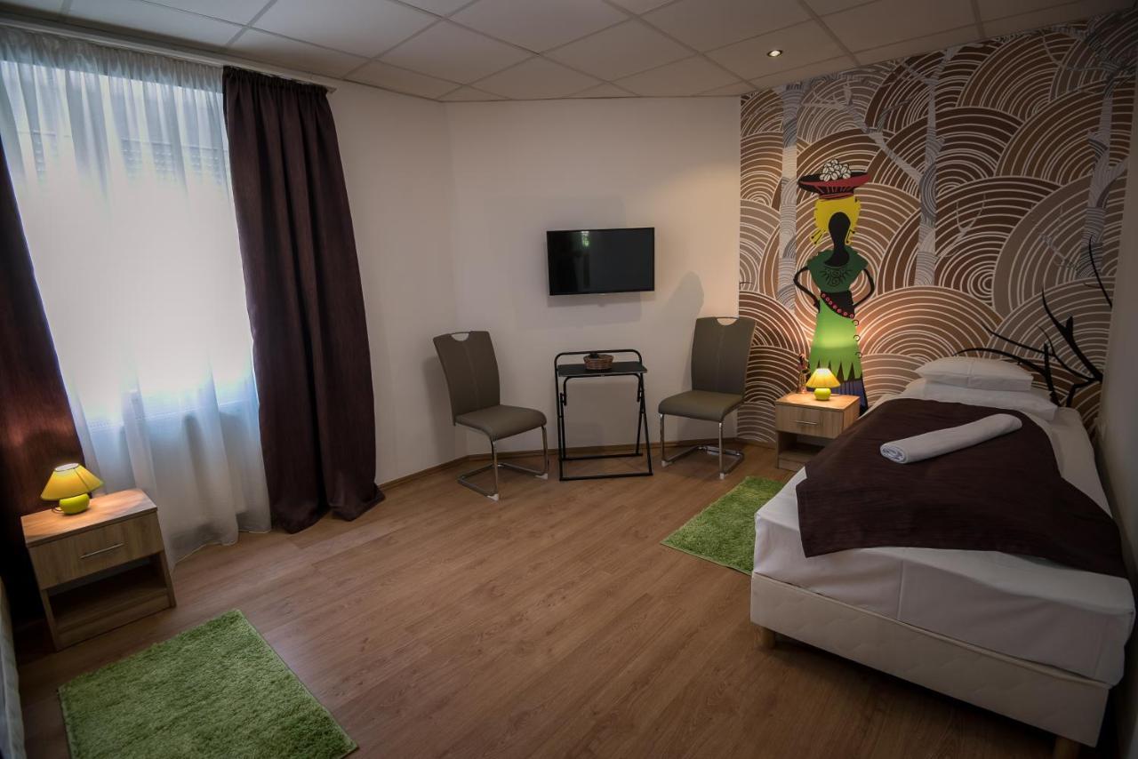 Mokka Apartman Szeged Exteriör bild