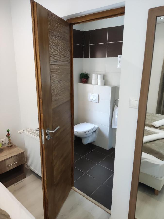 Mokka Apartman Szeged Exteriör bild