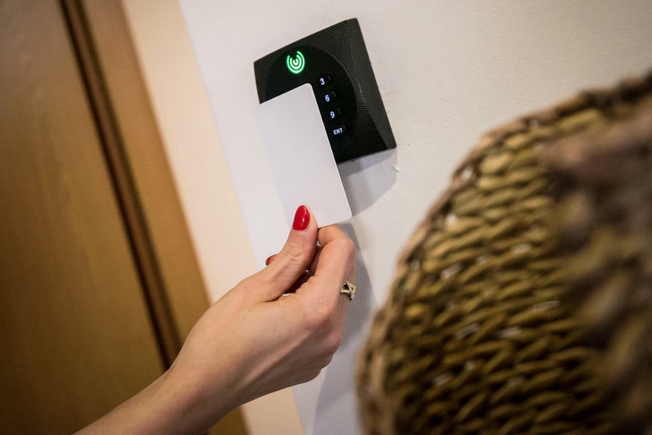 Mokka Apartman Szeged Exteriör bild